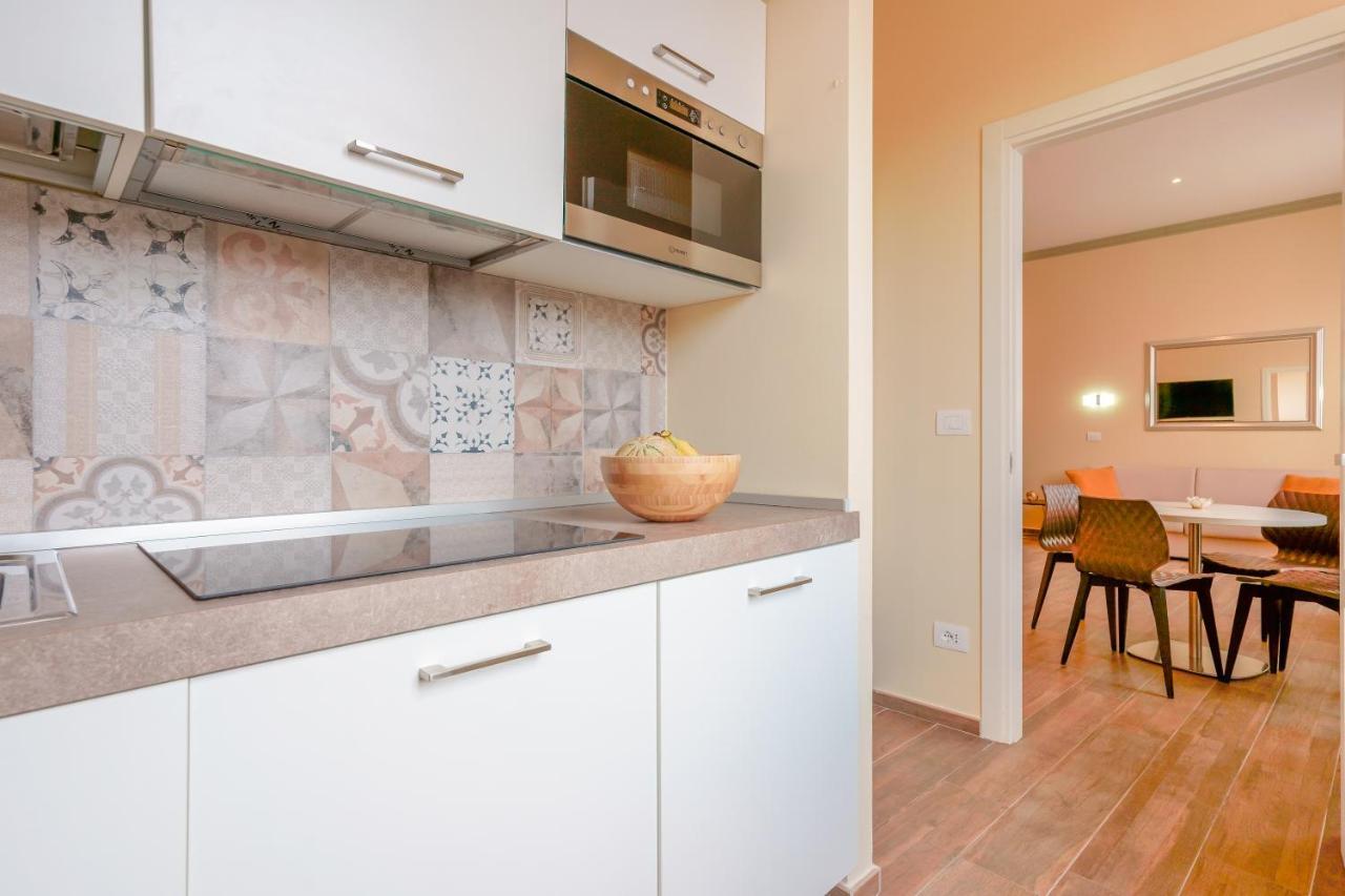 Bed and Breakfast Attico Di Via D'Azeglio Болонья Экстерьер фото