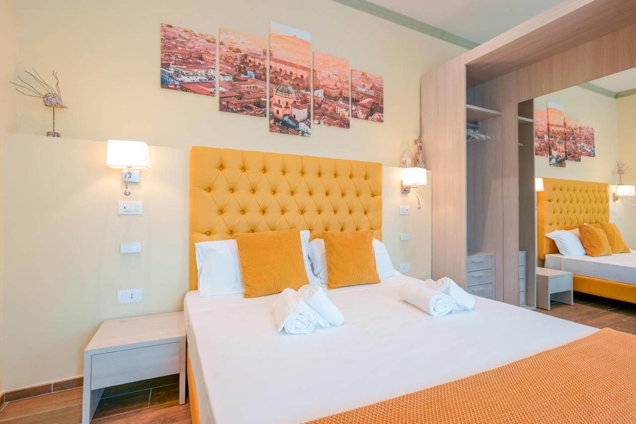 Bed and Breakfast Attico Di Via D'Azeglio Болонья Экстерьер фото