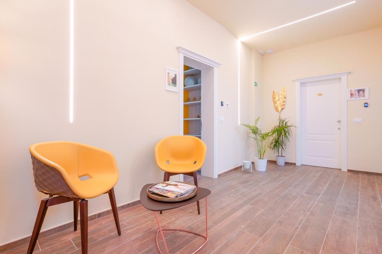 Bed and Breakfast Attico Di Via D'Azeglio Болонья Экстерьер фото